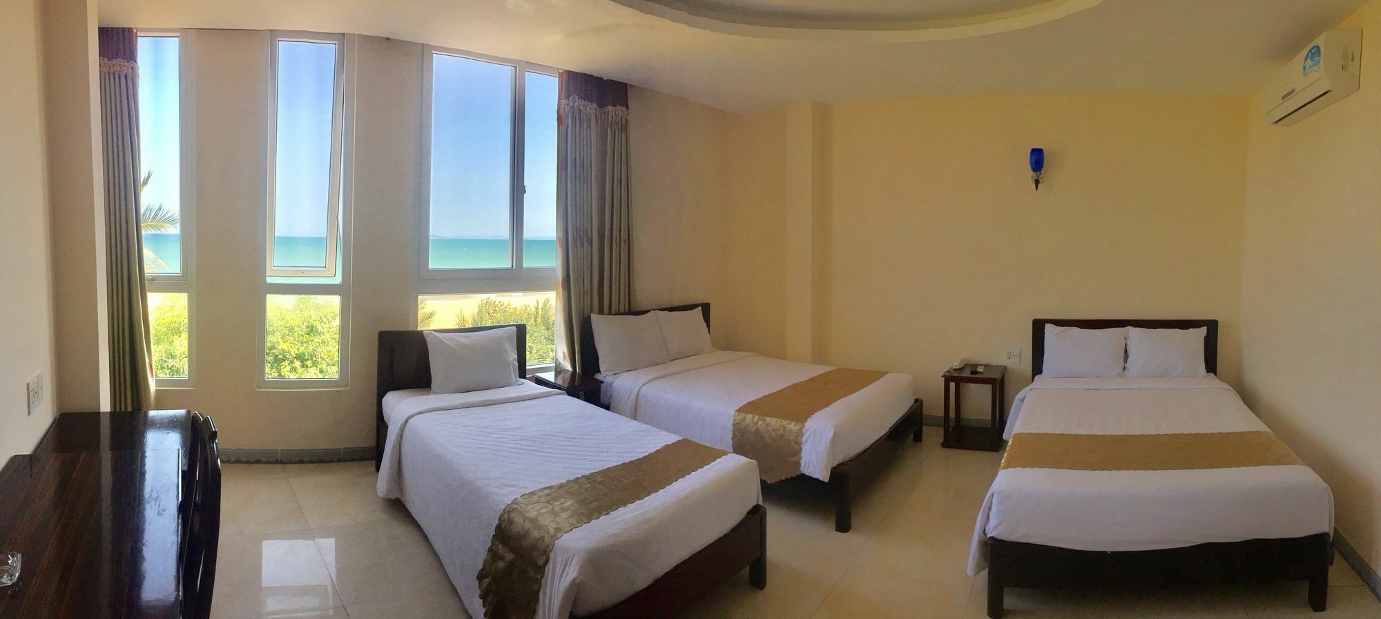 Hong Phuc Hotel Quy Nhơn Extérieur photo